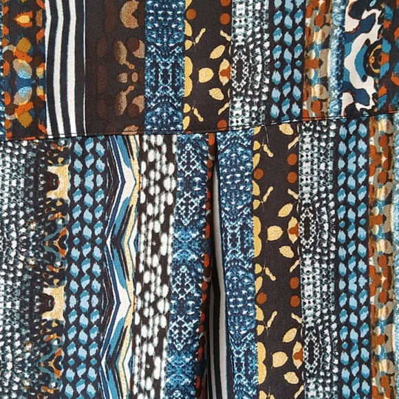 Zac & Rachel Top - Picture 5 of 6